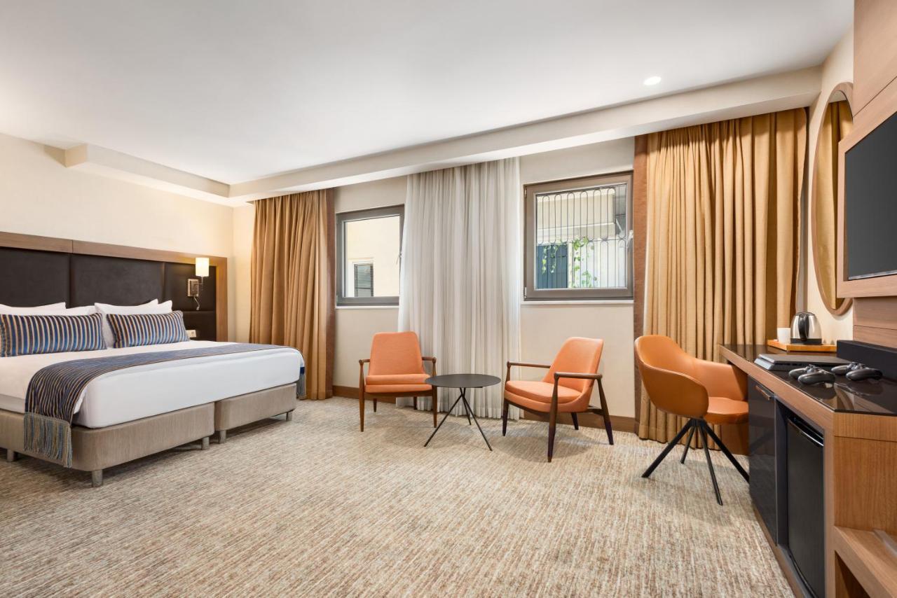 Otel Tryp By Wyndham Sisli 4*