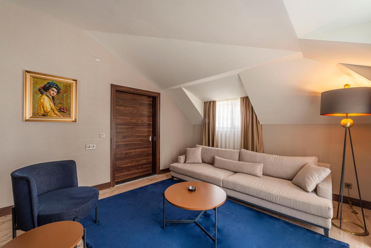 Tryp By Wyndham Sisli Otel 4*